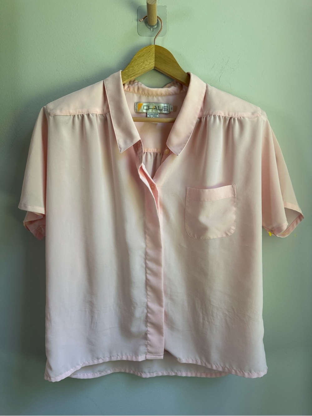 Chaus Short Sleeve Collared Blouse vintage boho Grandmillenial shoulder pads